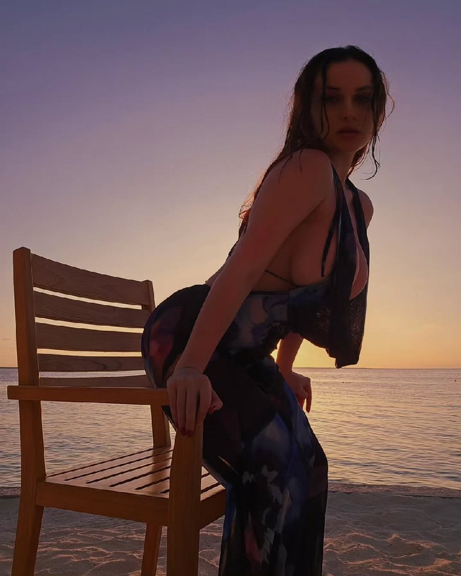 Sexy girl Miranda Faith nude in Riga