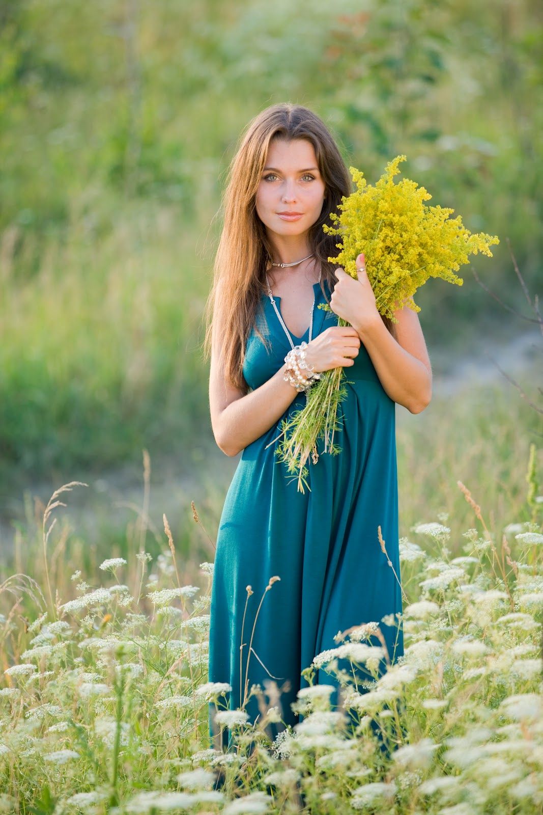 Slavic women in Riga