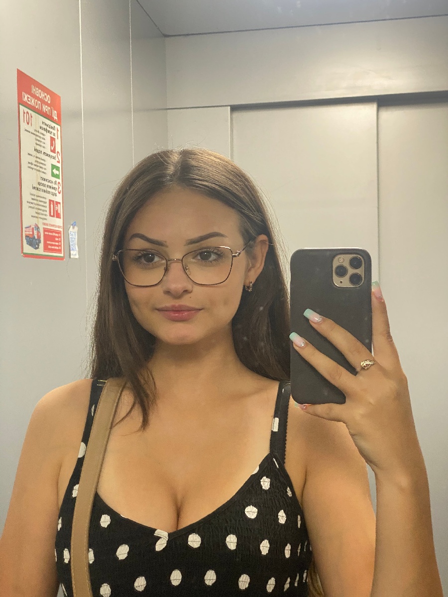 Sexy model Stacy in Riga